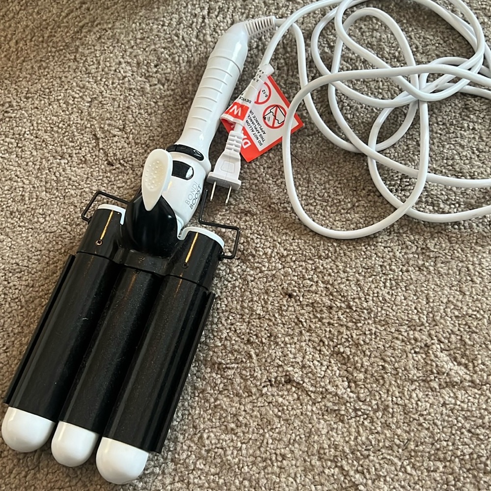 Bondi boost hair crimper